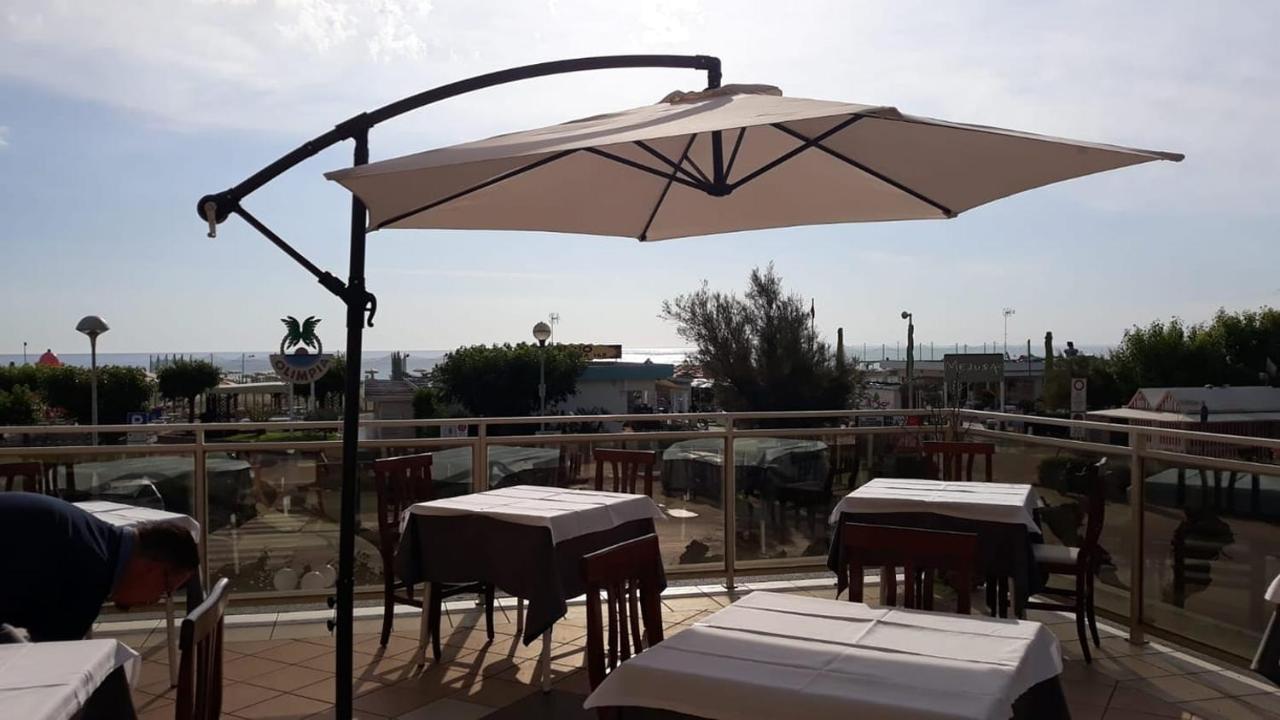 Hotel Buenos Aires Cervia Buitenkant foto
