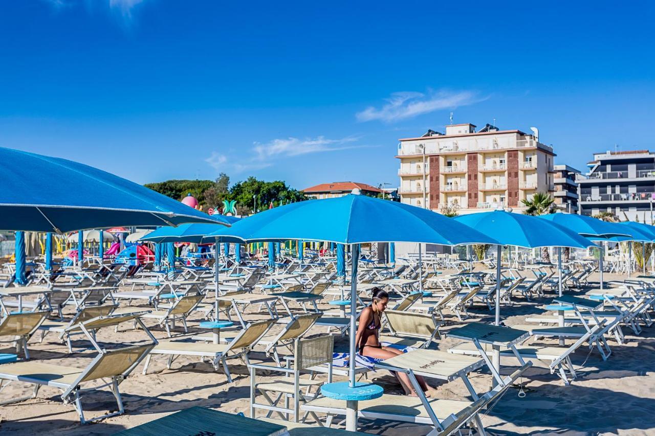 Hotel Buenos Aires Cervia Buitenkant foto