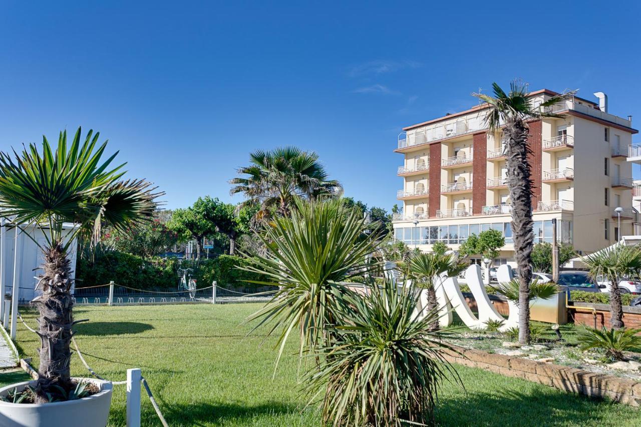 Hotel Buenos Aires Cervia Buitenkant foto