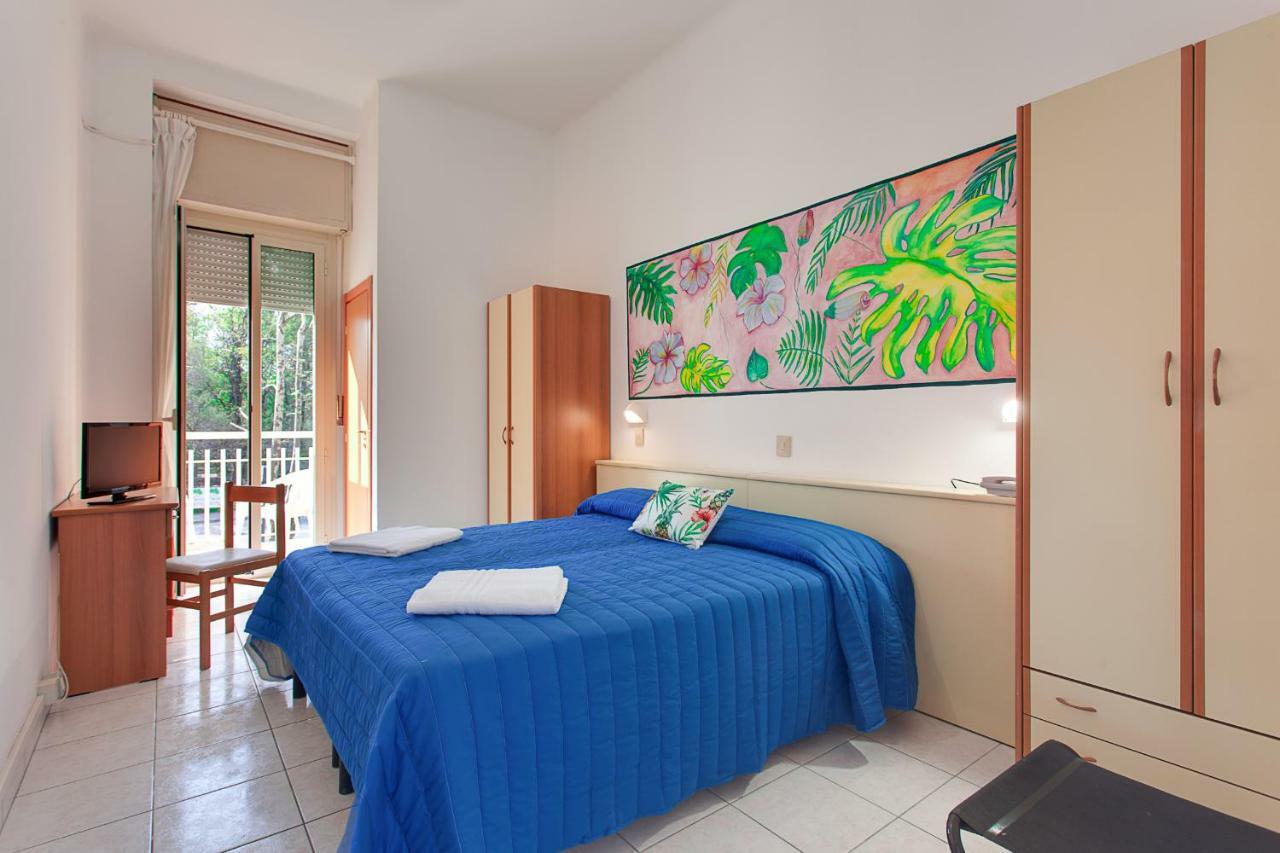 Hotel Buenos Aires Cervia Buitenkant foto
